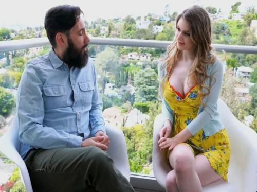 Pencuri yang kurang ajar merogol pemilik rumah cantik Bunny Colby